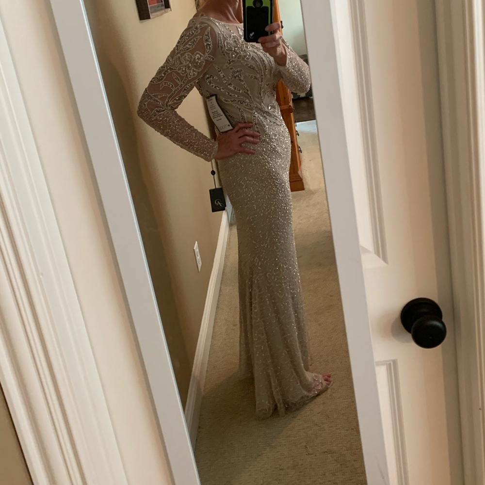 Adrianna Papell Champagne Beaded Dress Size 6